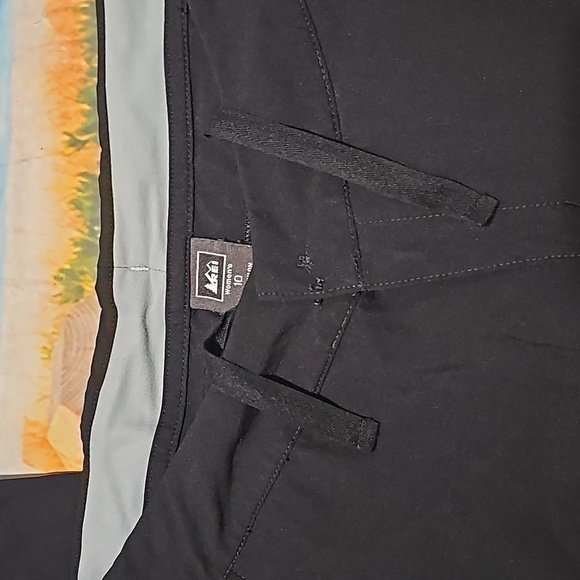 Rei Convertible Black Hiking Pants Size‎ 10 - Picture 2 of 7